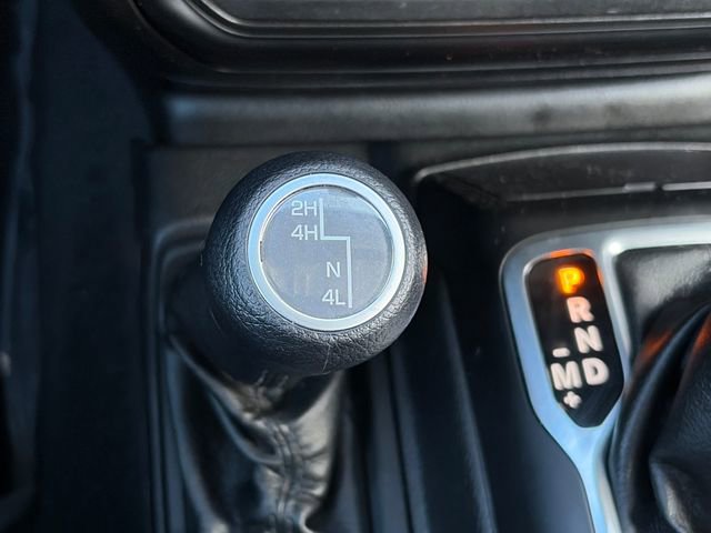 Used 2022 Jeep Gladiator Sport image 33