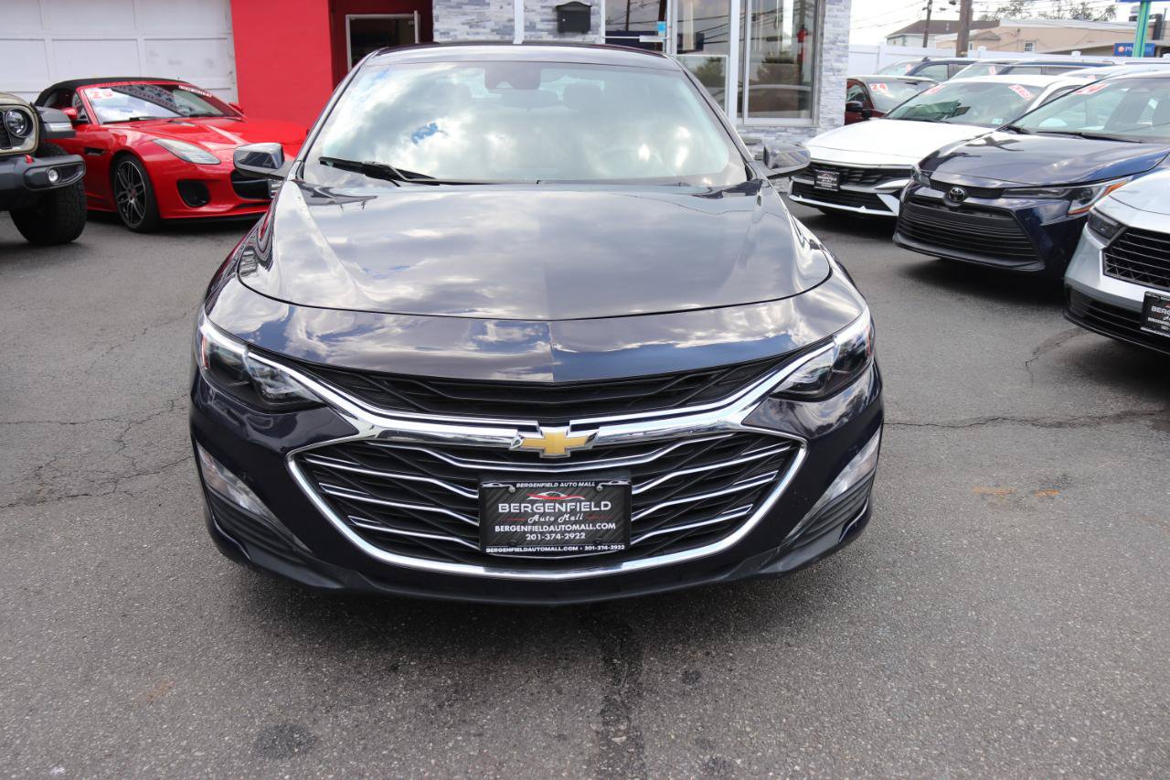 Used 2025 Chevrolet Malibu LT FWD image 8