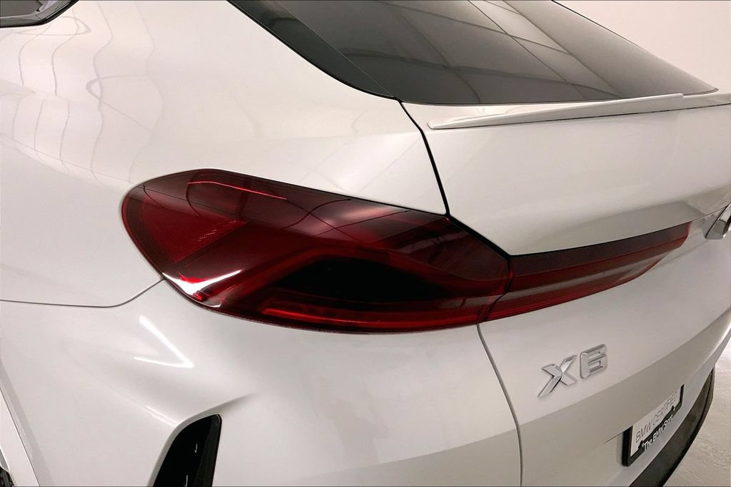 Certified 2026 BMW X6 xDrive40i w/ Climate Comfort Package AWD/4WD image 28