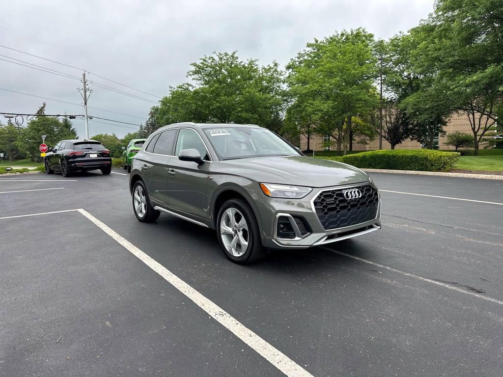 Certified 2025 Audi Q5 2.0T Premium Plus
