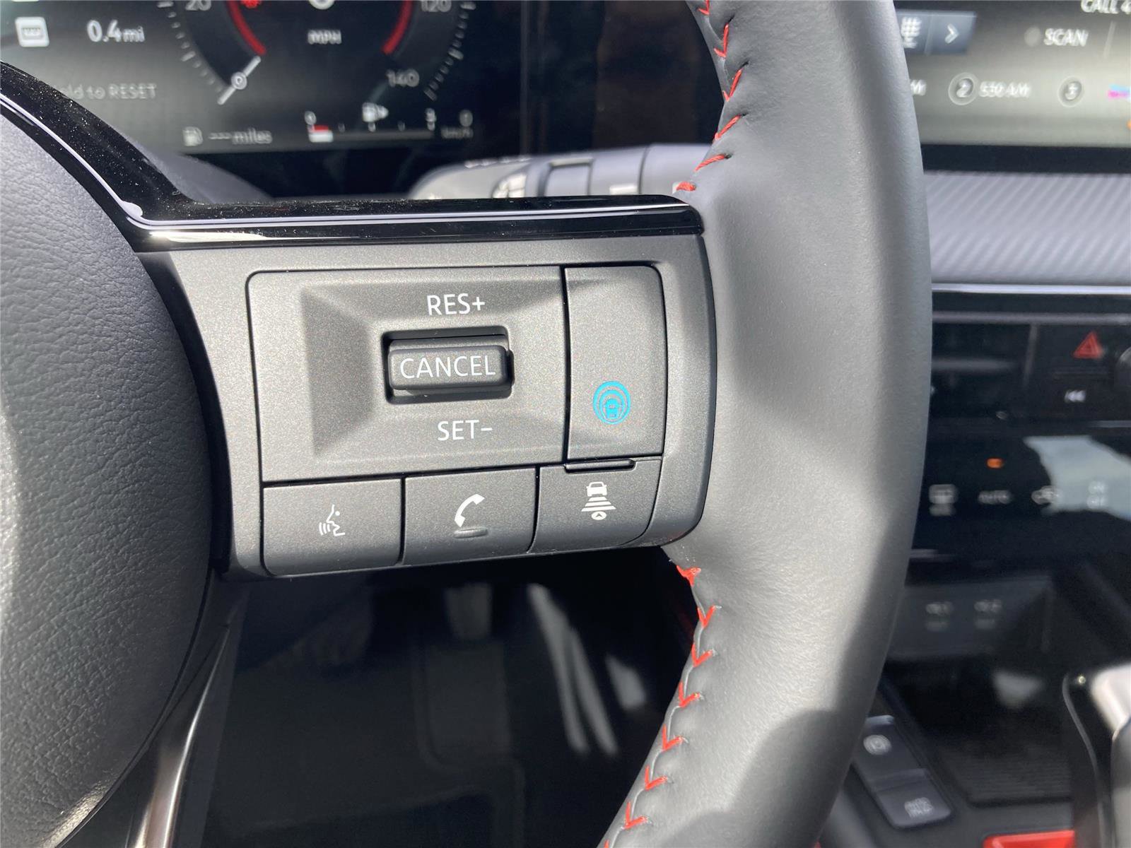 New 2025 Nissan Kicks SR image 24