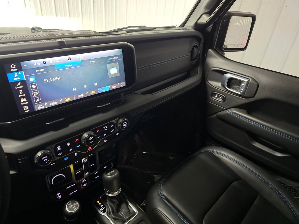 Used 2024 Jeep Wrangler Unlimited Rubicon 4xe w/ Convenience Group image 30