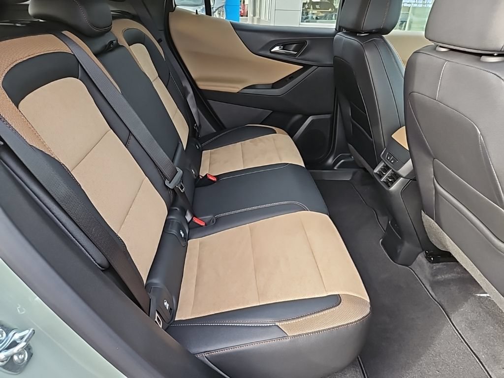 Certified 2026 Chevrolet Equinox ACTIV w/ Convenience Package III FWD image 26
