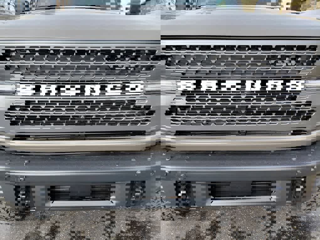 New 2025 Ford Bronco Badlands image 7