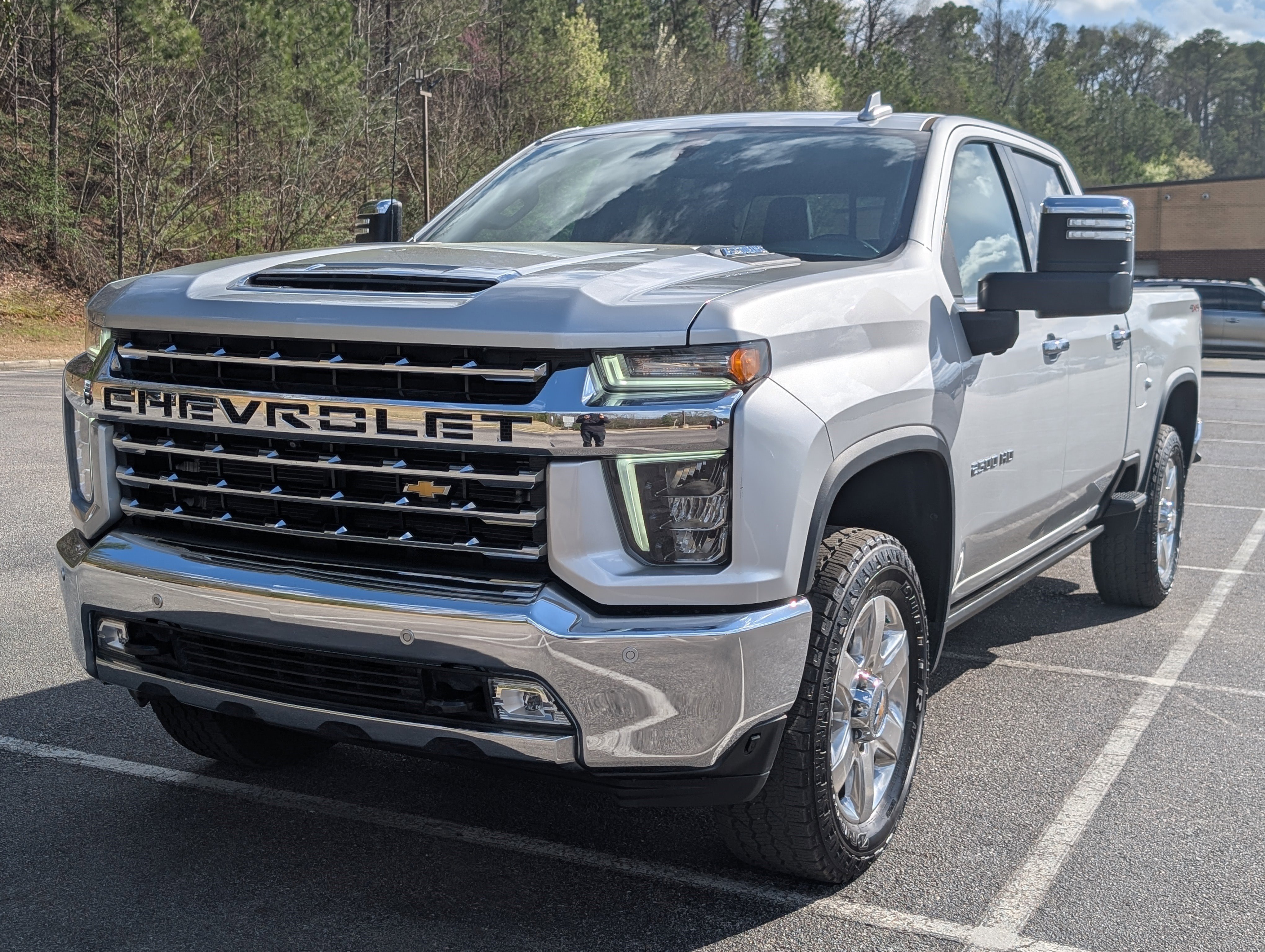 Used 2023 Chevrolet Silverado 2500 LTZ w/ LTZ Convenience Package image 5