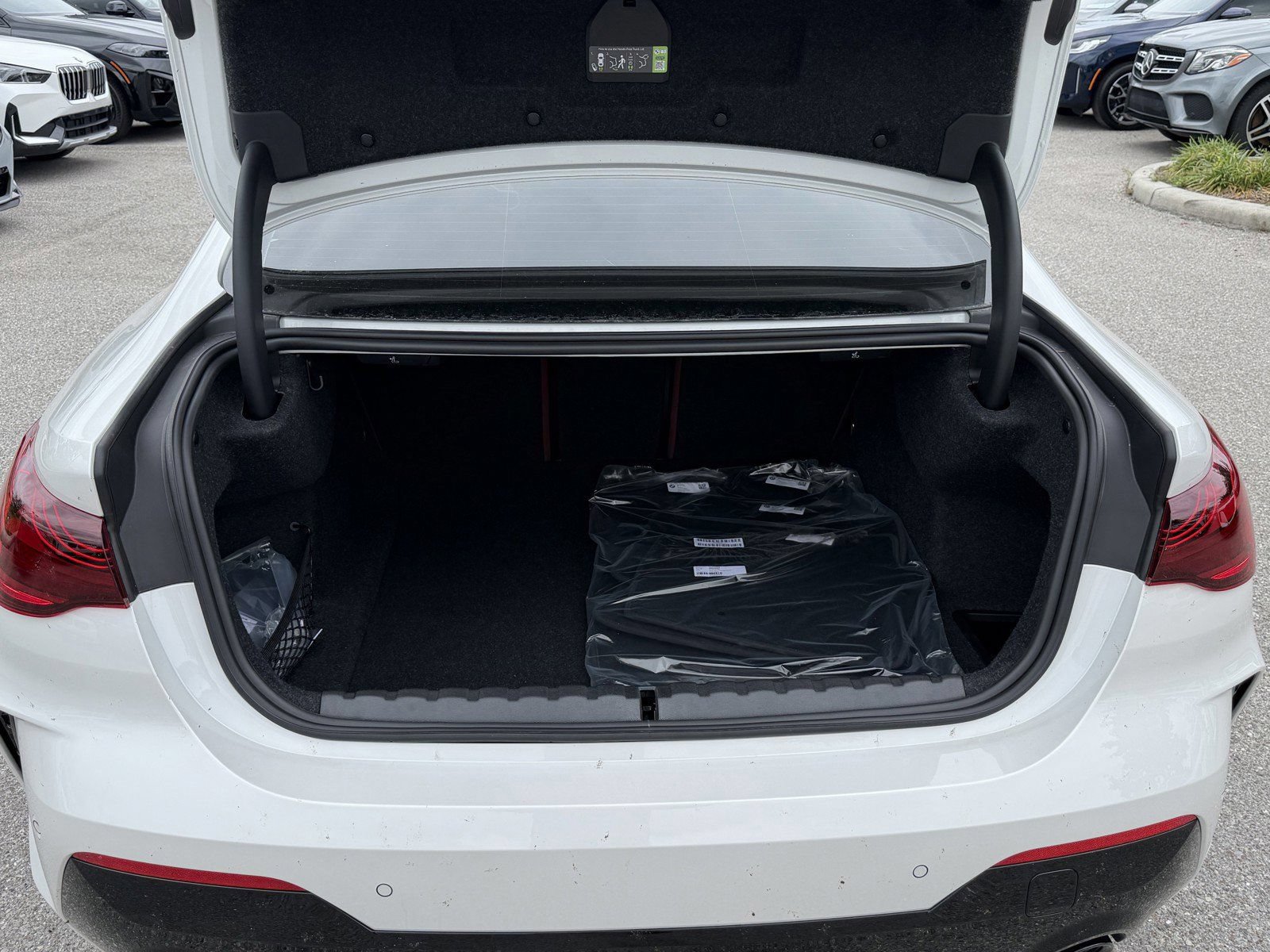 New 2027 BMW 430i Coupe w/ M Sport Package RWD image 11