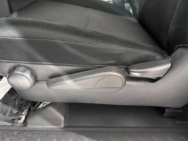 Used 2012 Toyota FJ Cruiser 4WD w/ Upgrade Pkg image 18