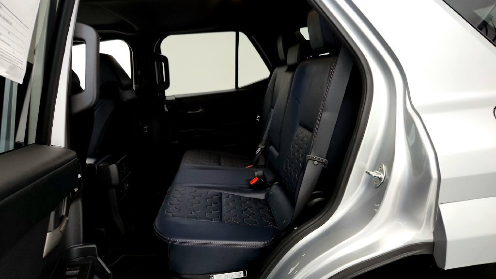 Certified 2025 Toyota 4Runner Platinum AWD/4WD image 20
