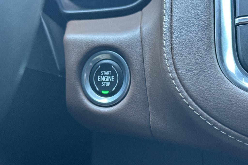 Used 2023 Chevrolet Tahoe High Country image 28