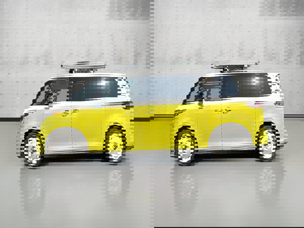 Used 2025 Volkswagen ID. Buzz 1st Edition image 4