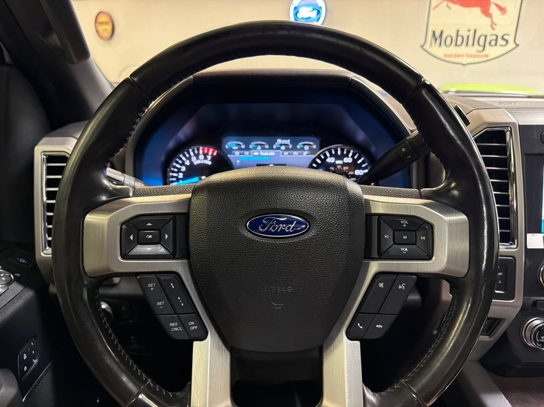 Used 2017 Ford F250 Platinum w/ Platinum Ultimate Package AWD/4WD image 17
