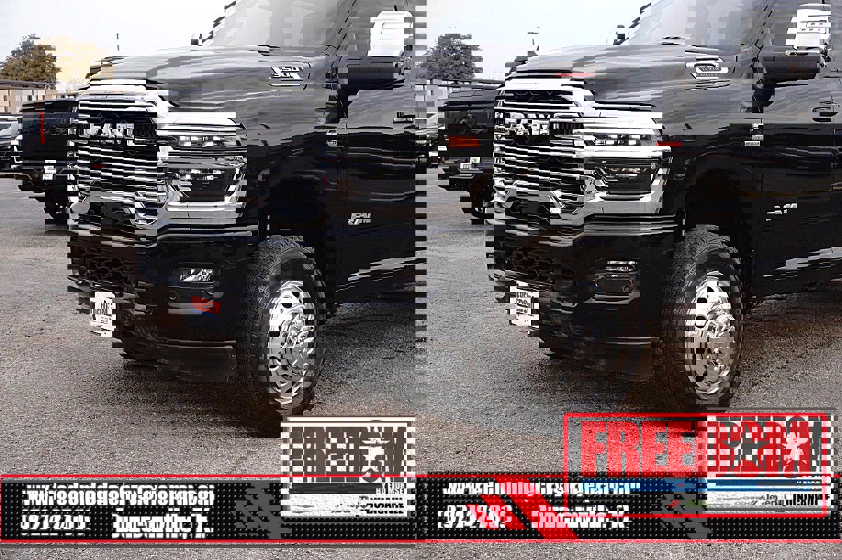 Used 2025 RAM 3500 Laramie w/ Max Tow Package image 40