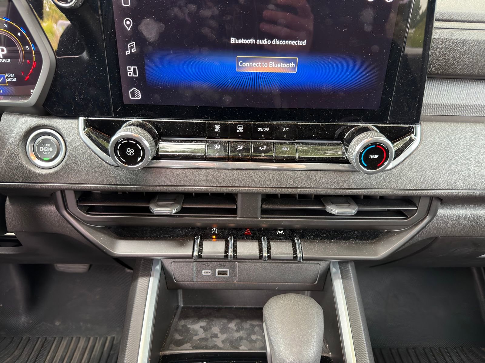 Used 2024 Chevrolet Colorado Trail Boss w/ Advanced Trailering Package image 22