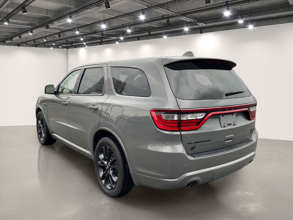 Used 2022 Dodge Durango R/T w/ Blacktop Package AWD/4WD image 5