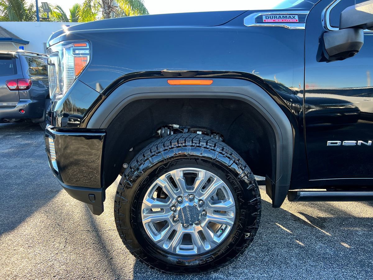 Used 2021 GMC Sierra 2500 Denali w/ Denali Ultimate Package AWD/4WD image 60