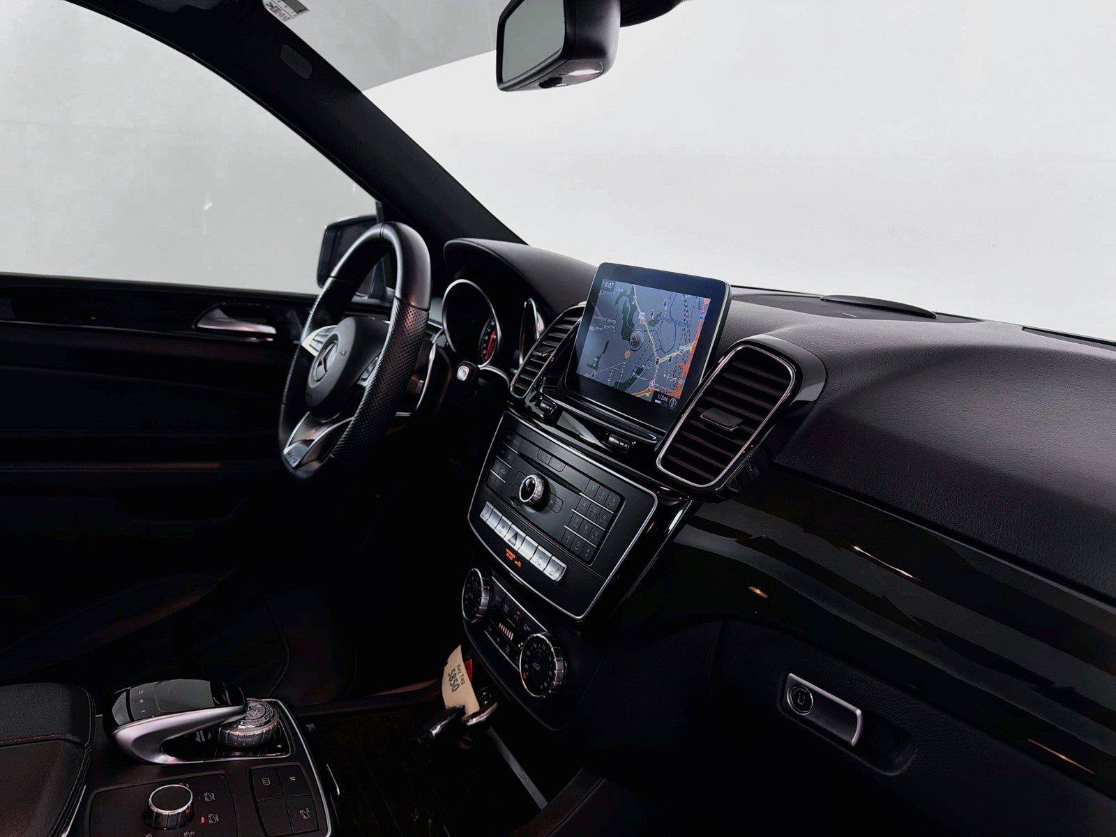 Used 2018 Mercedes-Benz GLE 350 4MATIC image 28