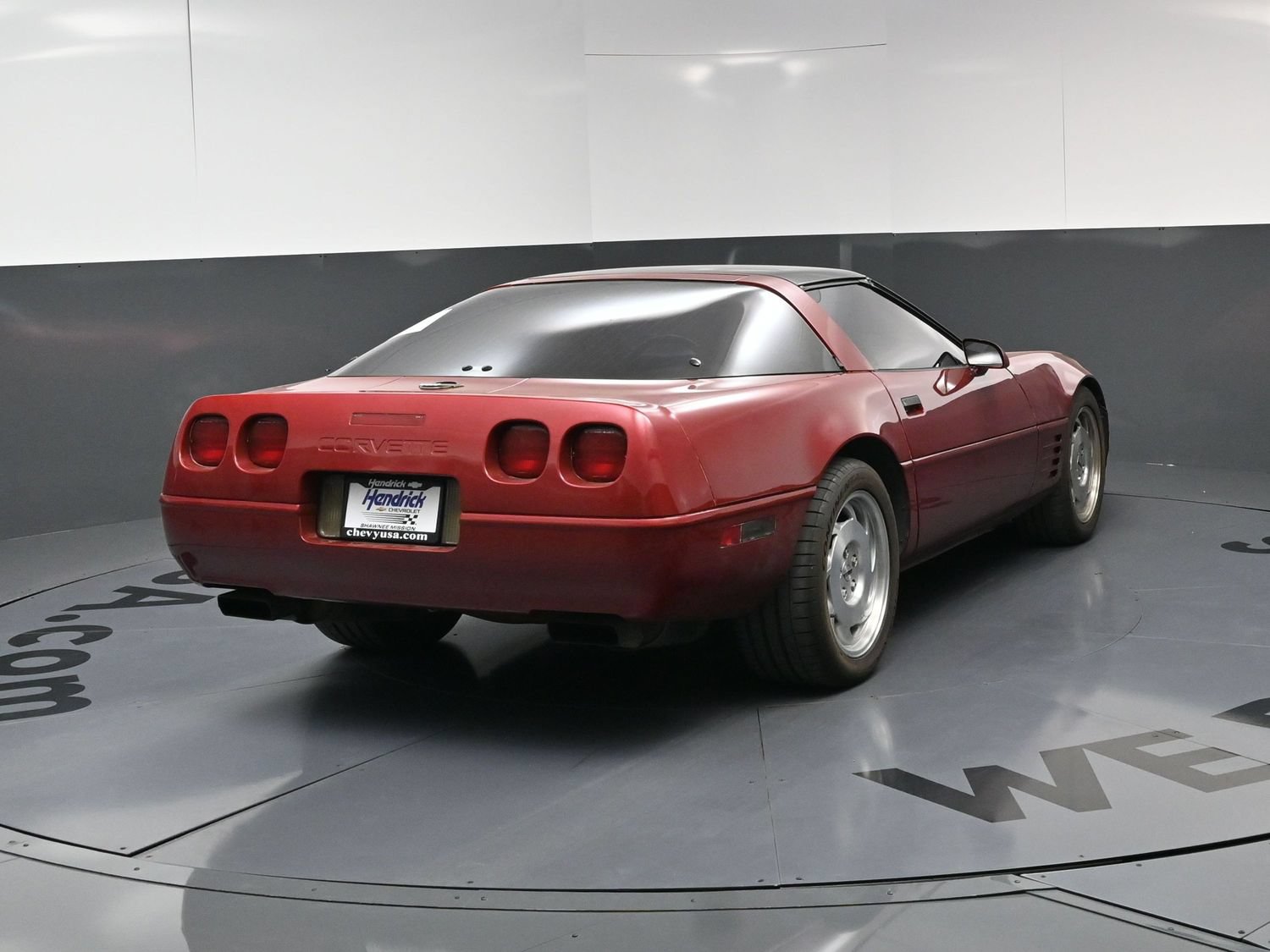 Used 1994 Chevrolet Corvette Coupe RWD image 9