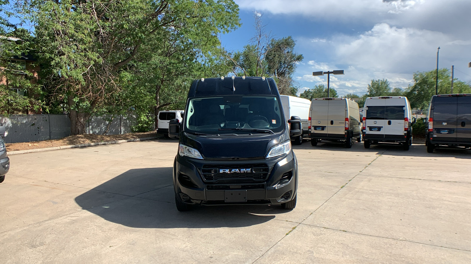 Used 2023 RAM ProMaster 2500 FWD image 6