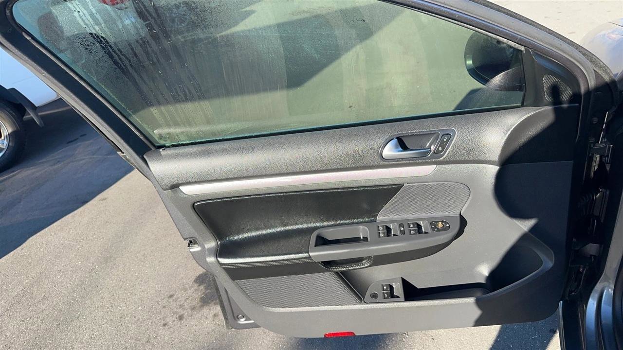 Used 2007 Volkswagen Jetta 2.5 image 26