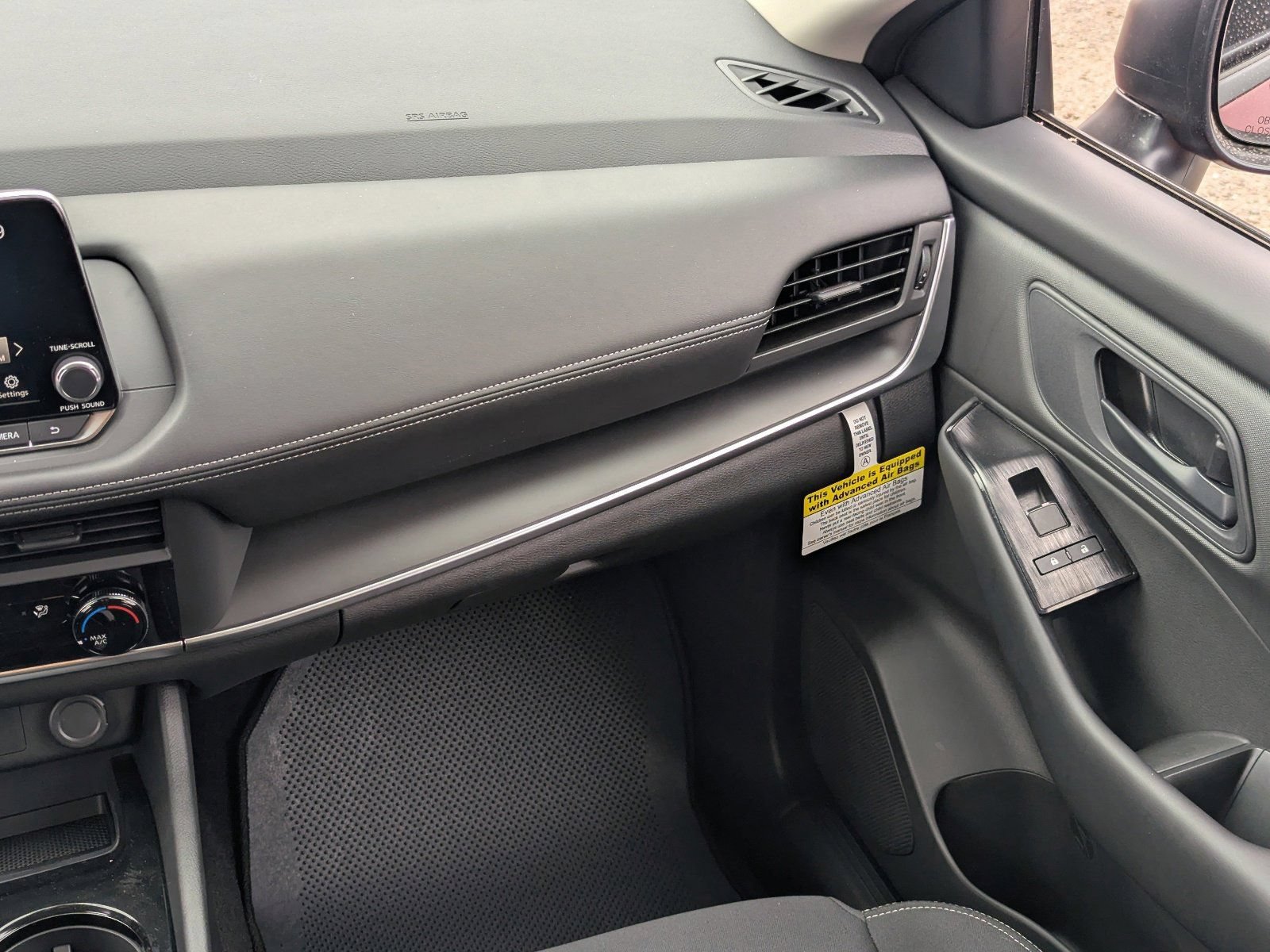 New 2026 Nissan Rogue S FWD image 17