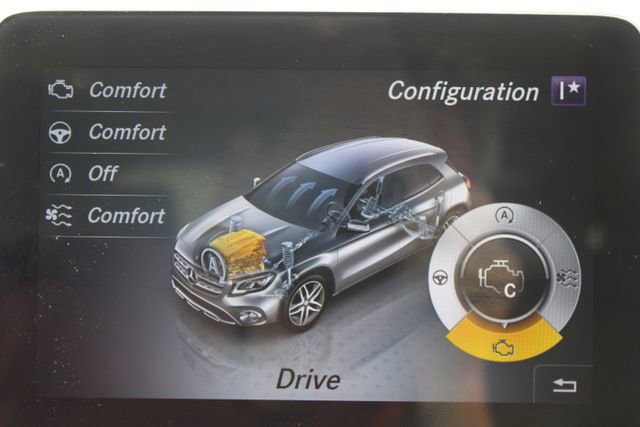 Used 2019 Mercedes-Benz GLA 250 image 26