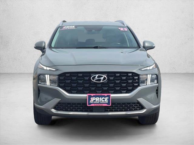 Used 2023 Hyundai Santa Fe SEL image 2