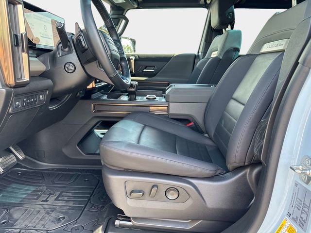 Used 2025 GMC Hummer EV 3X w/ LPO, Illumination Package AWD/4WD image 19