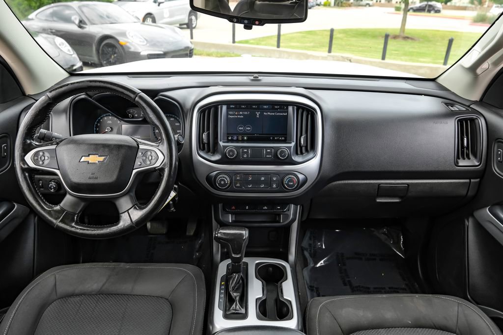 Used 2019 Chevrolet Colorado LT w/ LT Convenience Package RWD image 12