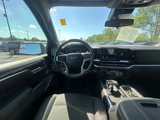 Used 2022 Chevrolet Silverado 1500 RST AWD/4WD image 18