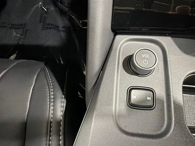 Used 2026 Acura MDX w/ Technology Package AWD/4WD image 44