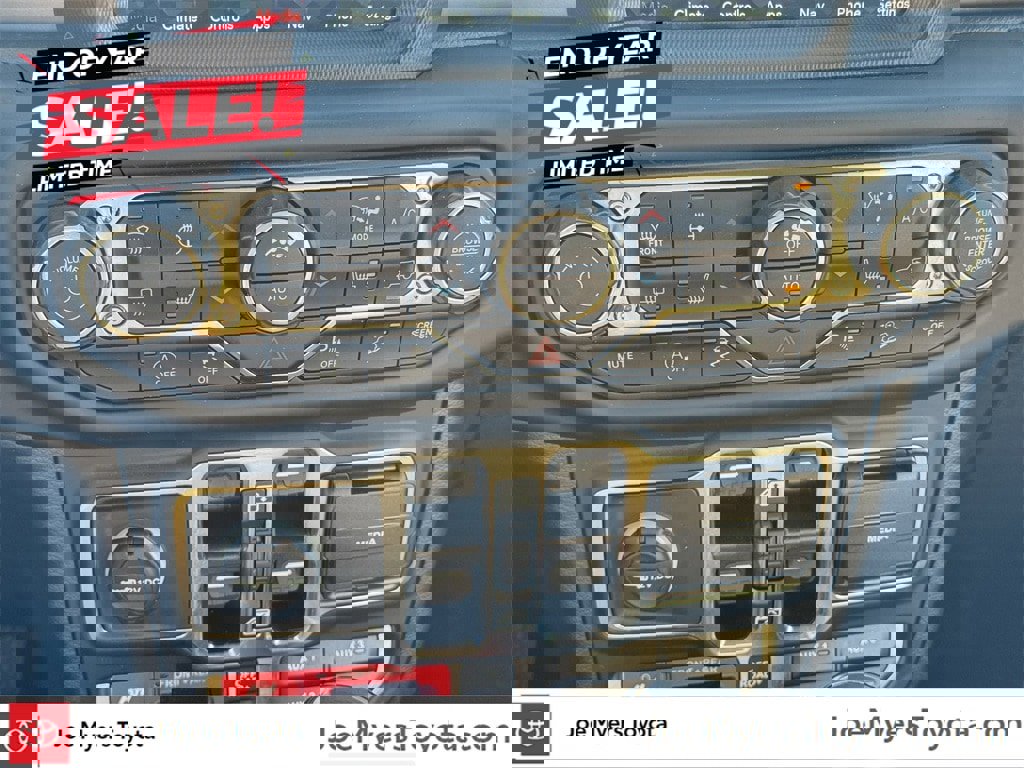 Used 2021 Jeep Wrangler Unlimited Rubicon image 12