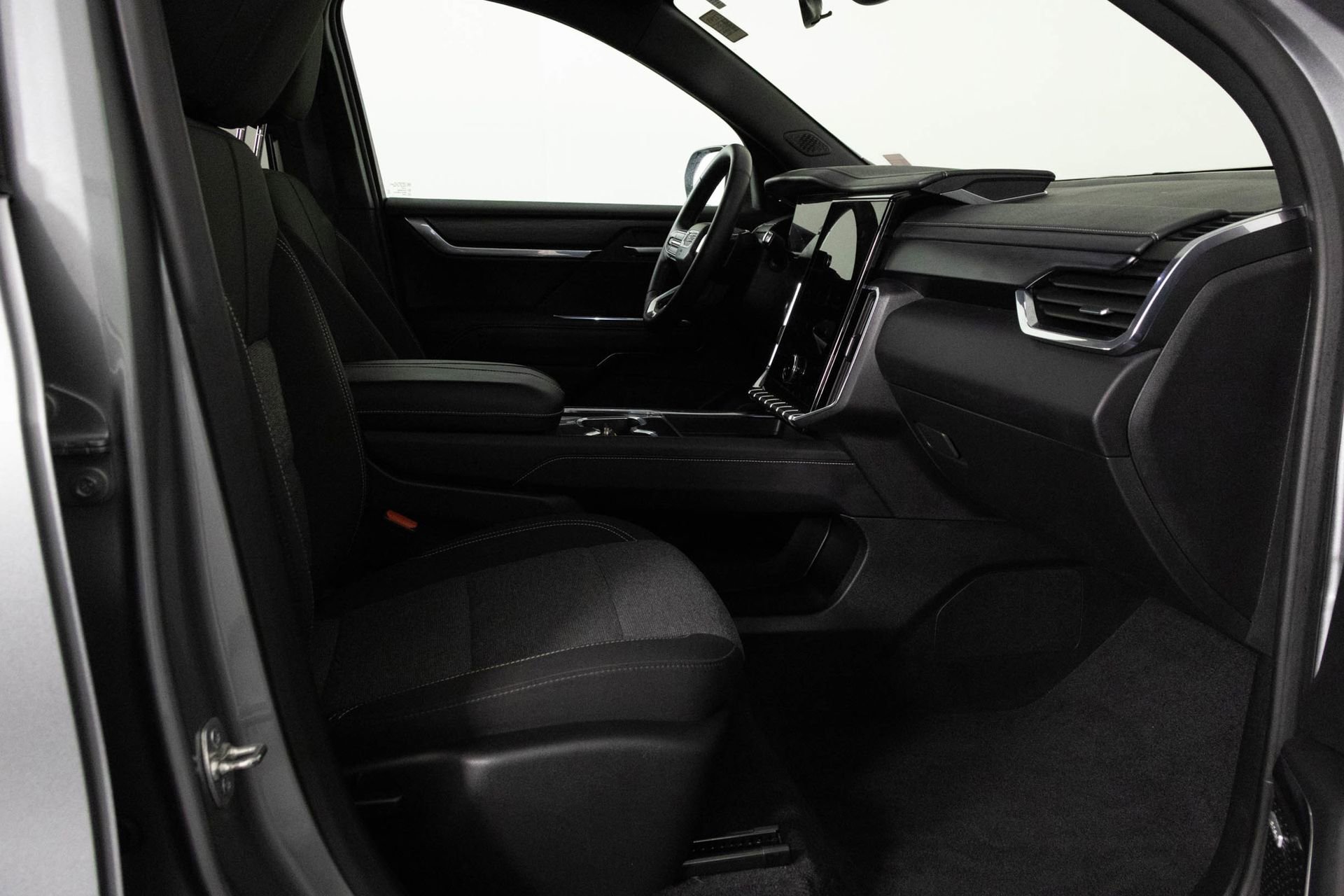 Certified 2025 GMC Acadia Elevation image 39