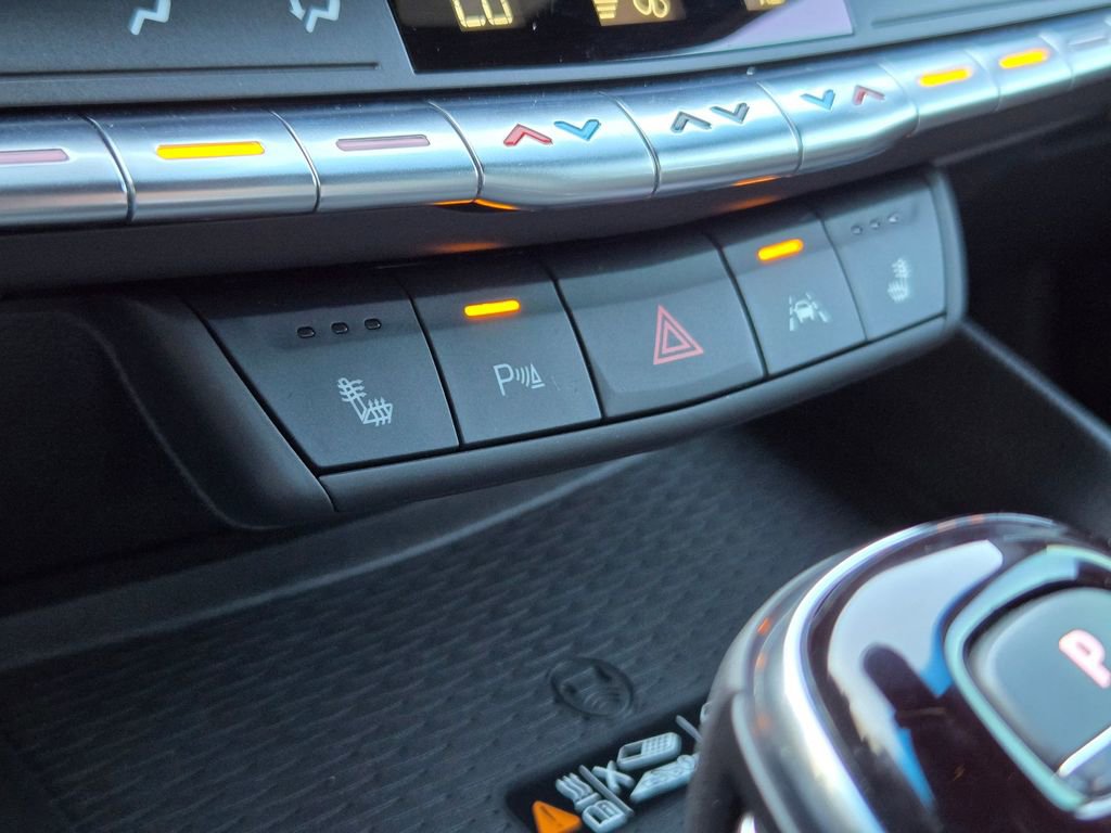 Certified 2024 Cadillac CT4 V Blackwing w/ Driver Assist Package image 21