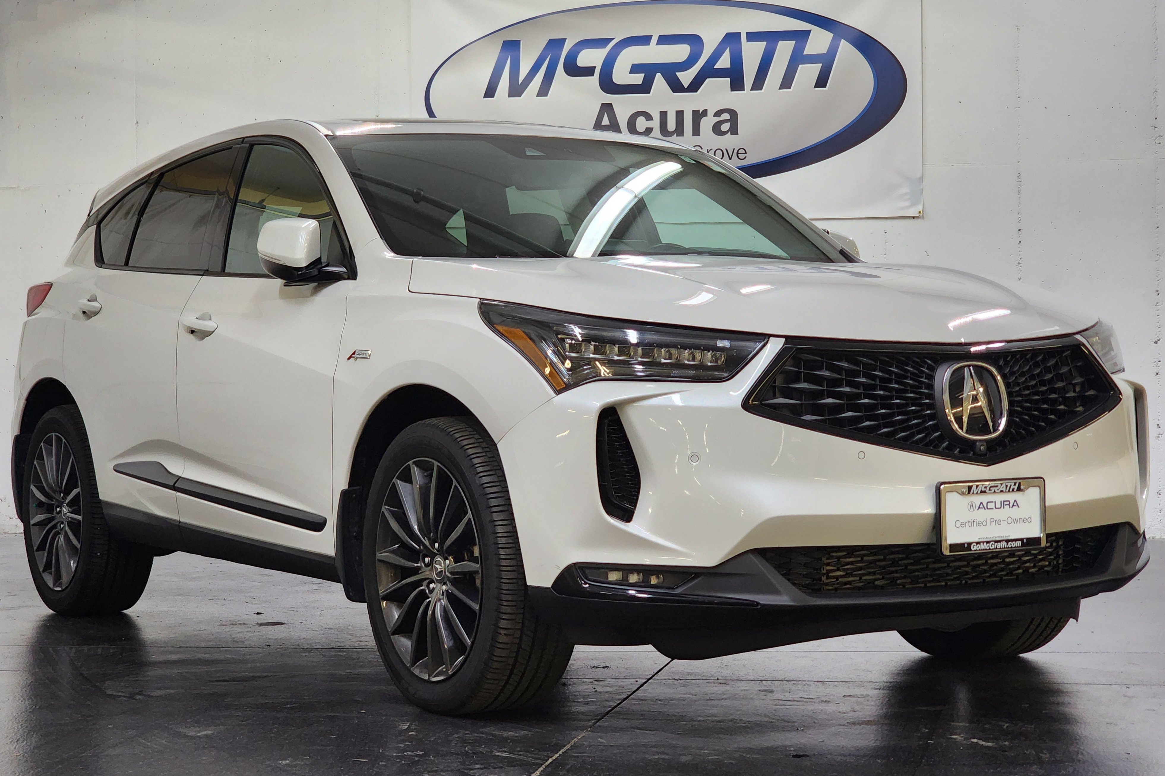 Used 2024 Acura RDX w/ Advance Package AWD/4WD image 2