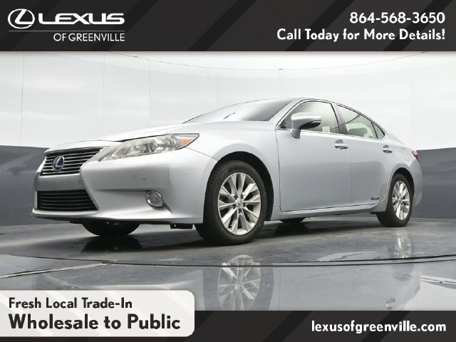 Used 2013 Lexus ES 300h FWD image 11