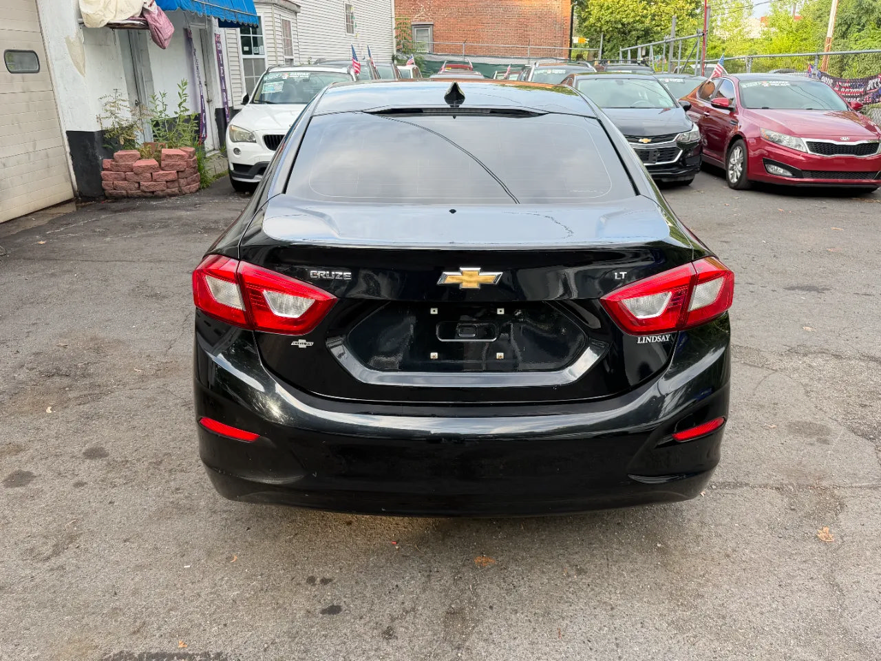 Used 2019 Chevrolet Cruze LT FWD image 11