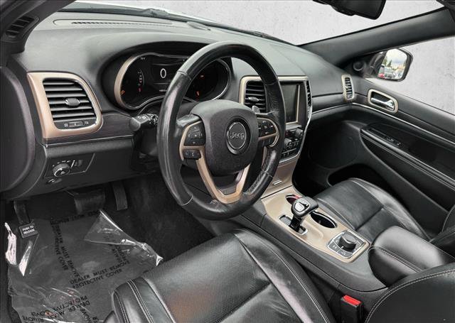 Used 2015 Jeep Grand Cherokee Limited w/ Luxury Group II AWD/4WD image 12
