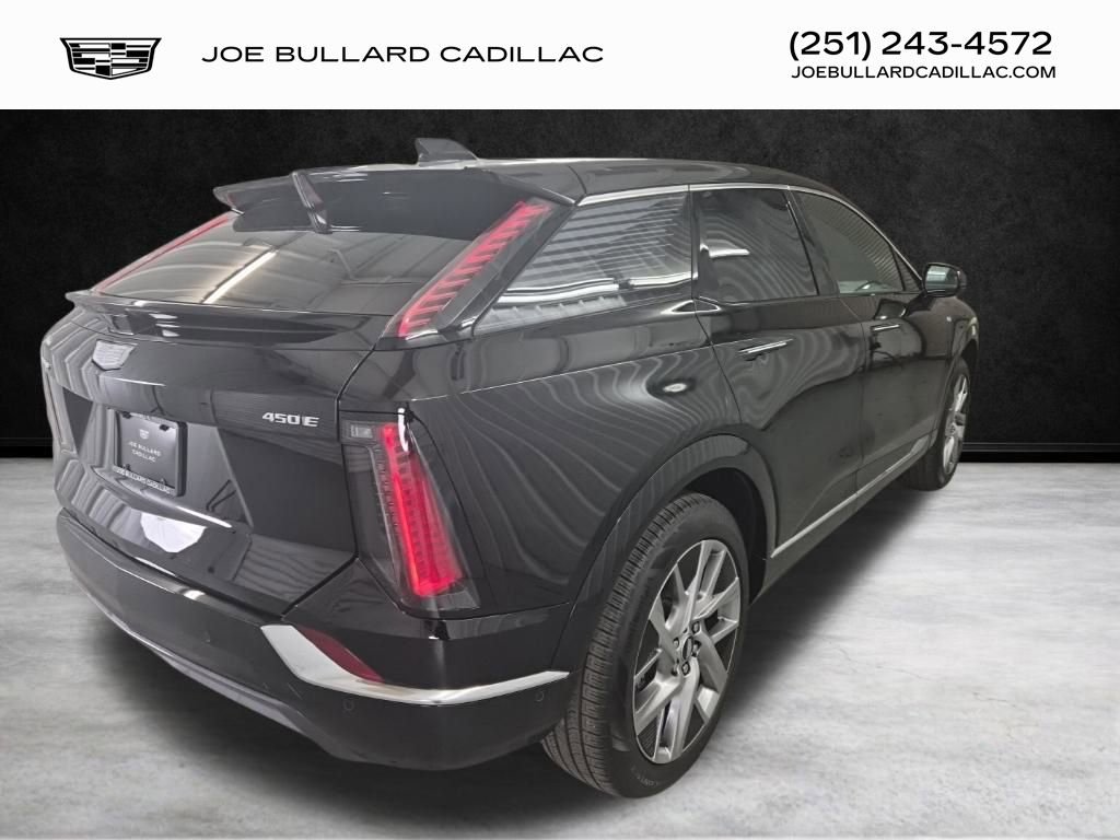 New 2026 Cadillac Optiq Luxury 2 w/ LPO, Floor Liner Package RWD image 4