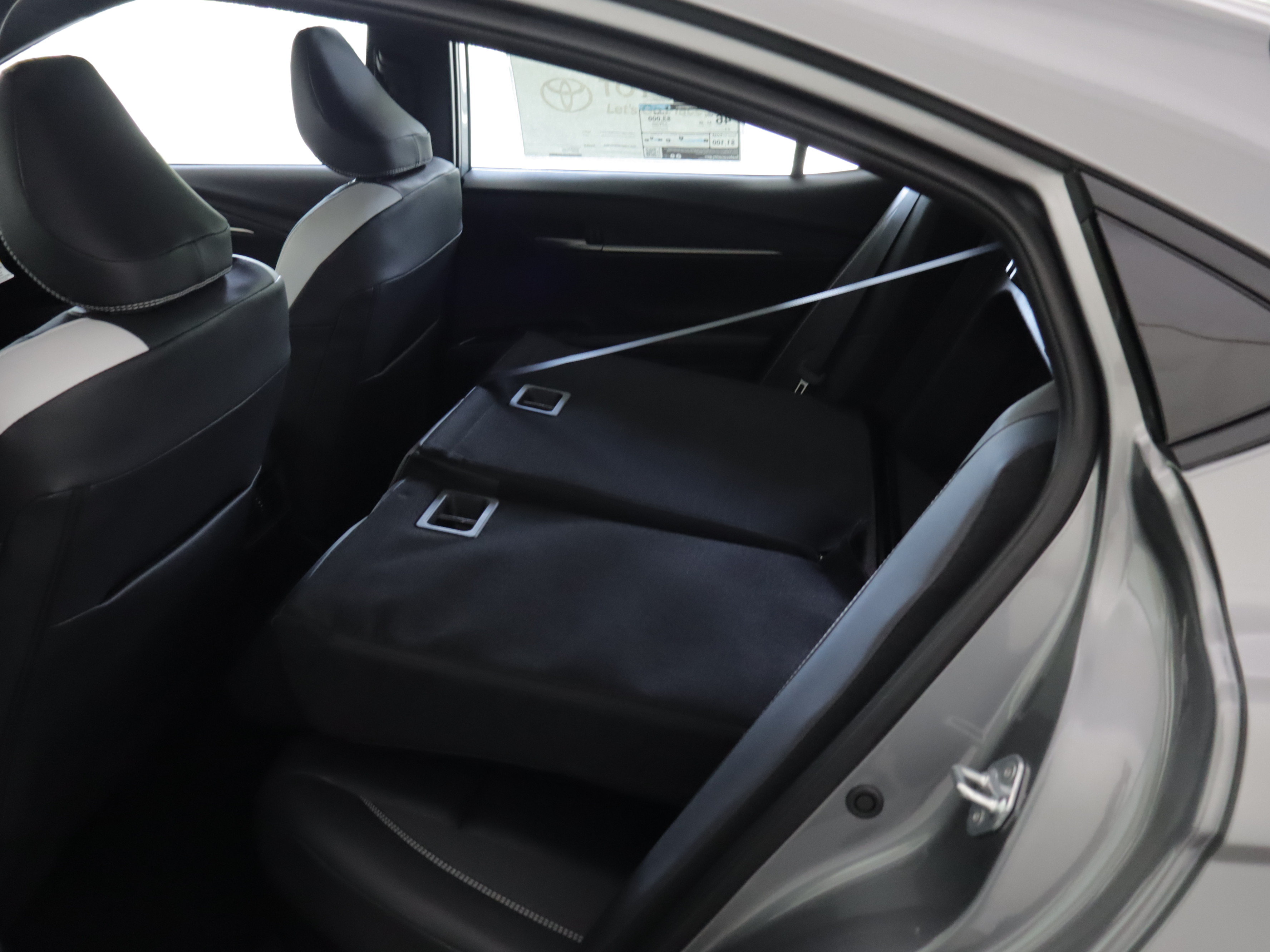 New 2026 Toyota Camry SE FWD image 22
