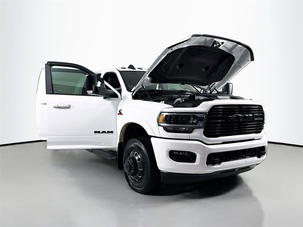 Used 2022 RAM 3500 Laramie w/ Night Edition image 27