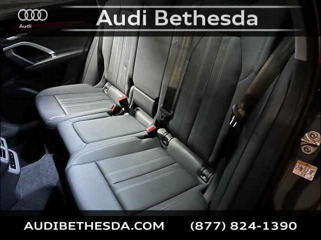 New 2025 Audi Q5 Prestige image 21