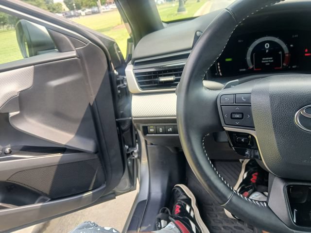 Used 2025 Toyota Camry SE w/ Multimedia Upgrade Package FWD image 30