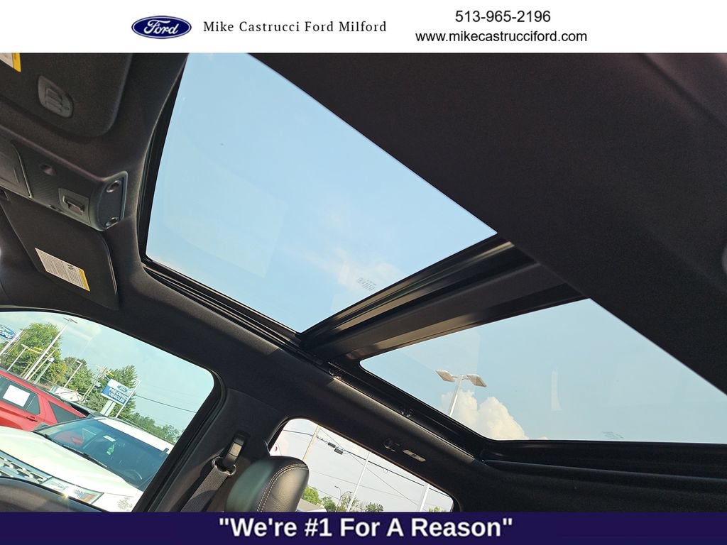 Used 2017 Ford F150 Lariat w/ Equipment Group 502A Luxury AWD/4WD image 25