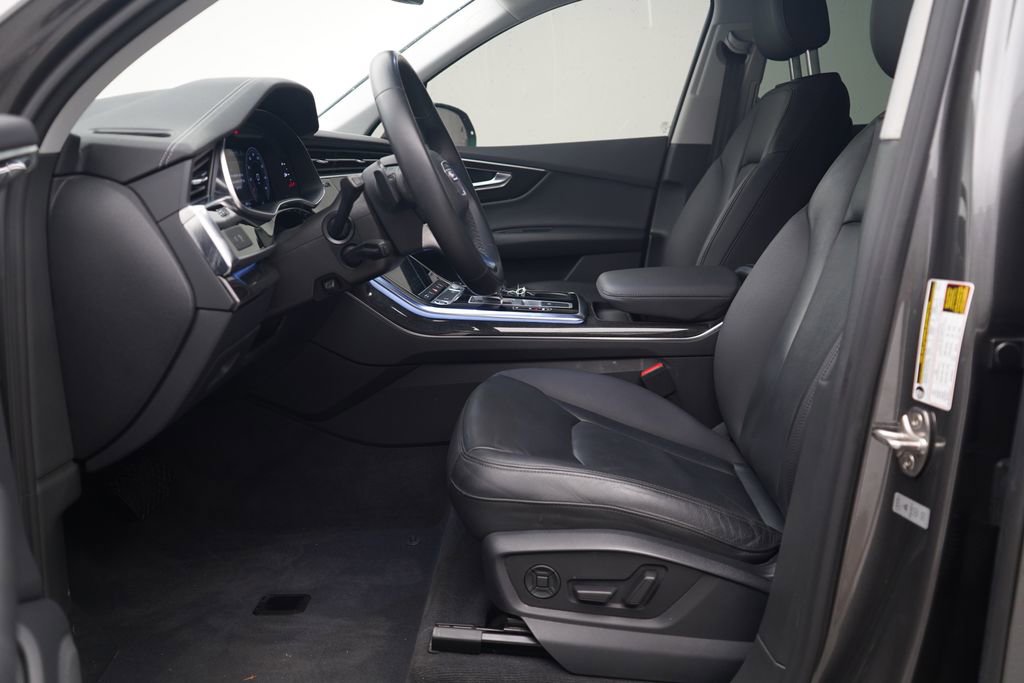 Certified 2023 Audi Q7 2.0T Premium AWD/4WD image 6