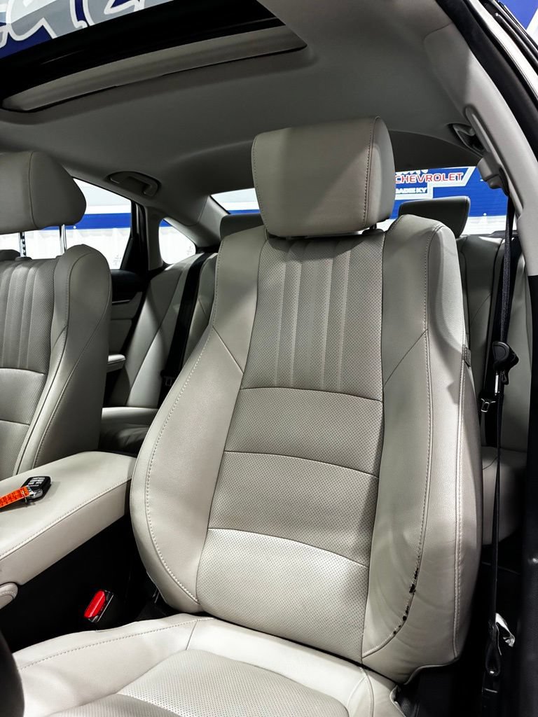 Used 2019 Honda Accord EX-L image 18