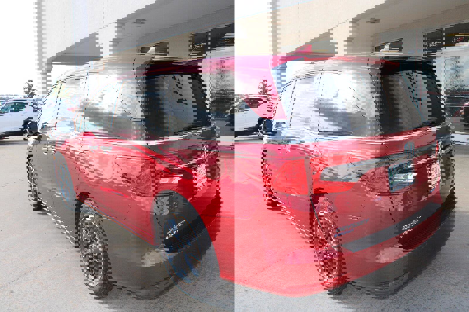 Used 2024 Honda Odyssey Elite image 9