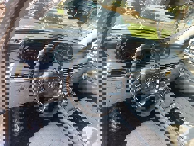 New 2025 Hyundai Palisade SE image 16