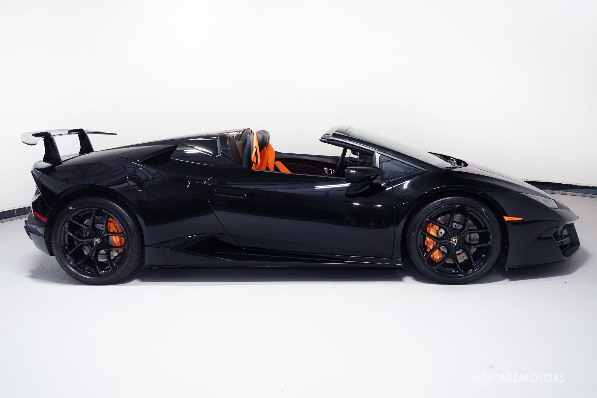 Used 2019 Lamborghini Huracan LP 580-2 RWD image 4