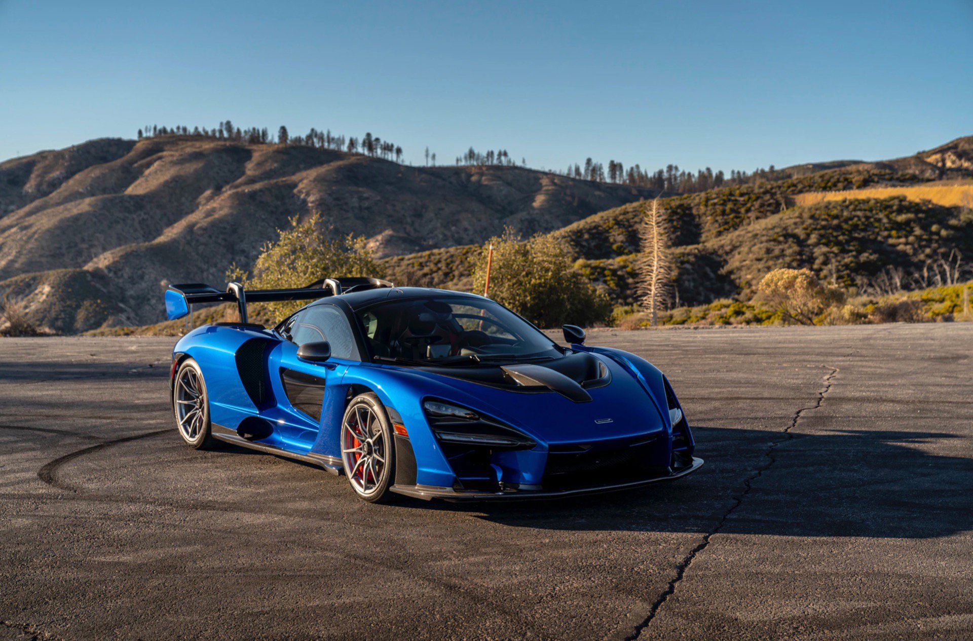 Used 2019 McLaren Senna Coupe ULTRA RARE Only 1685 Mil image 80