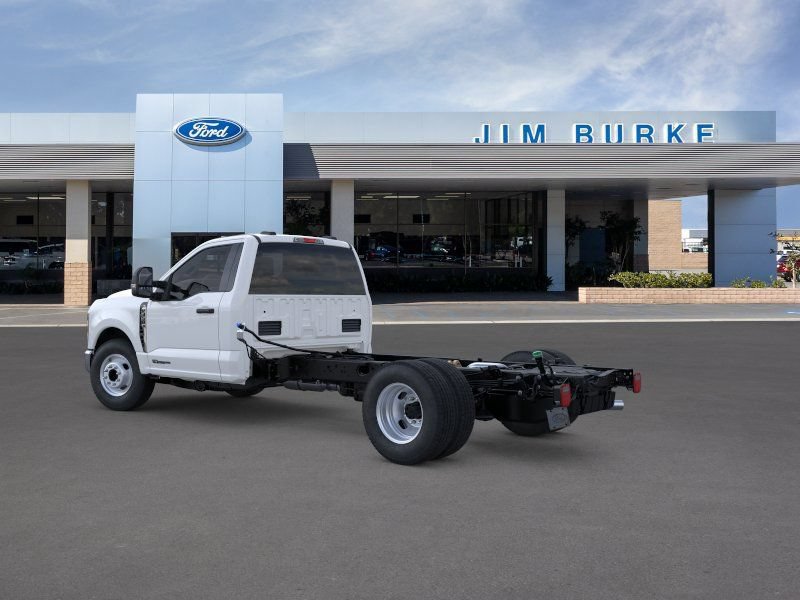 New 2026 Ford F350 XL w/ XL Chrome Package RWD image 4